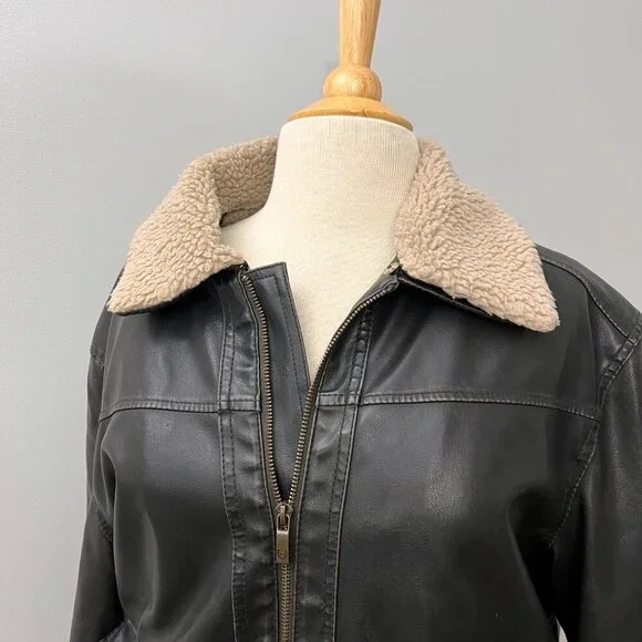 Chaps Bomber Aviator Faux LeatherJacket Detachable Curly Shearling Collar Sz L - Picture 2 of 10
